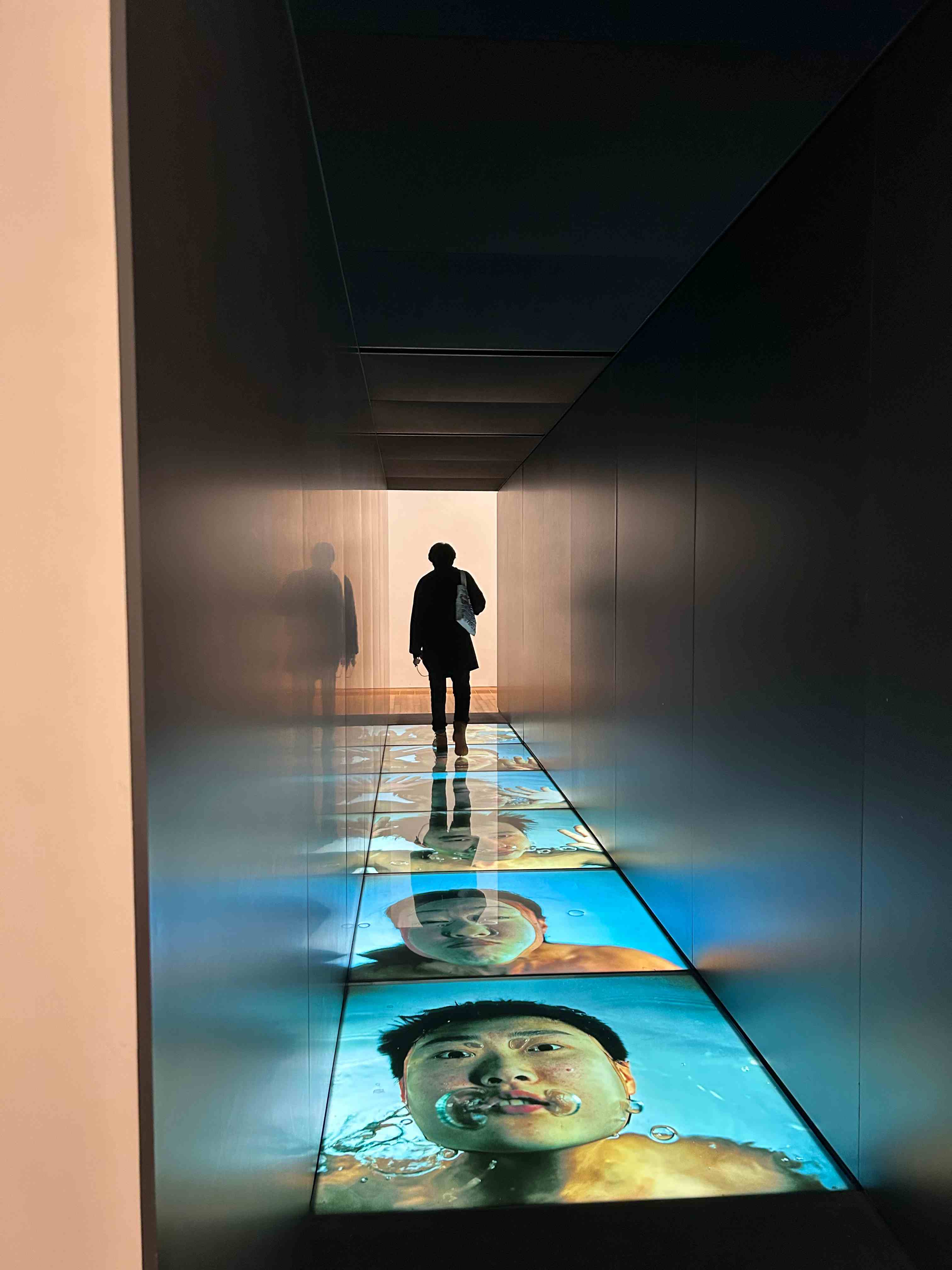 Hong Kong Art Exhibition: An Unexpected Dialogue with Myself